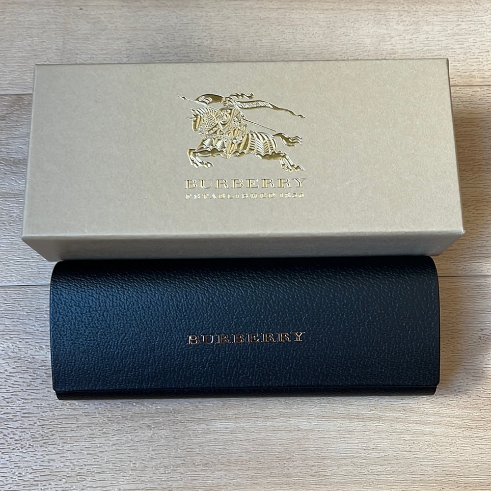 Burberry Case